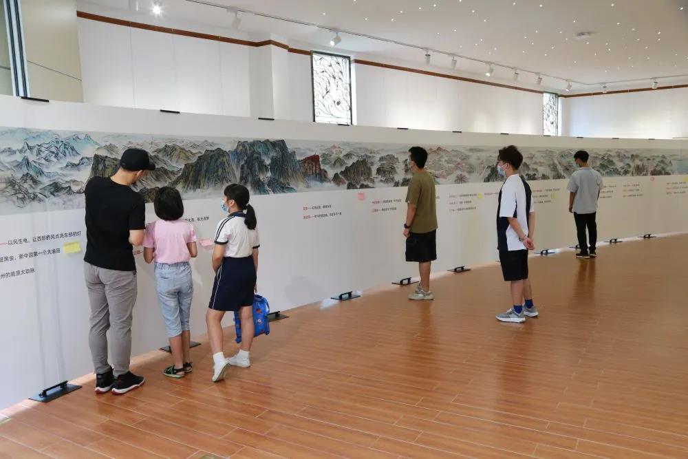 【學黨史 悟思想】省廣集團青年職工以數(shù)字山水長卷描繪黨的百年征程 【學黨史 悟思想】省廣集團青年職工以數(shù)字山水長卷描繪黨的百年征程