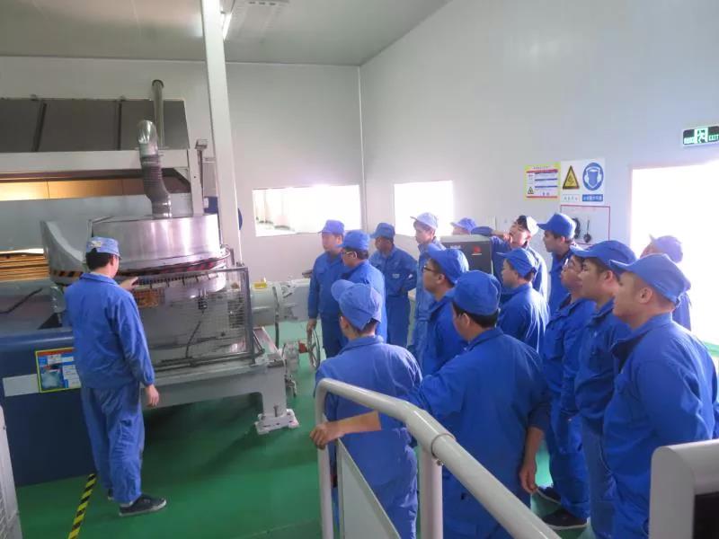 【2019年度廣新榮譽(yù)體系先進(jìn)典型系列報(bào)道七:佛塑科技東方電工膜分公司】勇當(dāng)電容膜材料領(lǐng)潮者 踏上高質(zhì)量發(fā)展新征程 【2019年度廣新榮譽(yù)體系先進(jìn)典型系列報(bào)道七:佛塑科技東方電工膜分公司】勇當(dāng)電容膜材料領(lǐng)潮者 踏上高質(zhì)量發(fā)展新征程