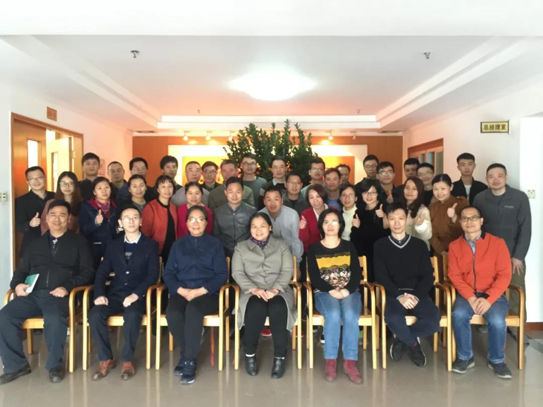 【2019年度廣新榮譽(yù)體系先進(jìn)典型系列報(bào)道七:佛塑科技東方電工膜分公司】勇當(dāng)電容膜材料領(lǐng)潮者 踏上高質(zhì)量發(fā)展新征程 【2019年度廣新榮譽(yù)體系先進(jìn)典型系列報(bào)道七:佛塑科技東方電工膜分公司】勇當(dāng)電容膜材料領(lǐng)潮者 踏上高質(zhì)量發(fā)展新征程